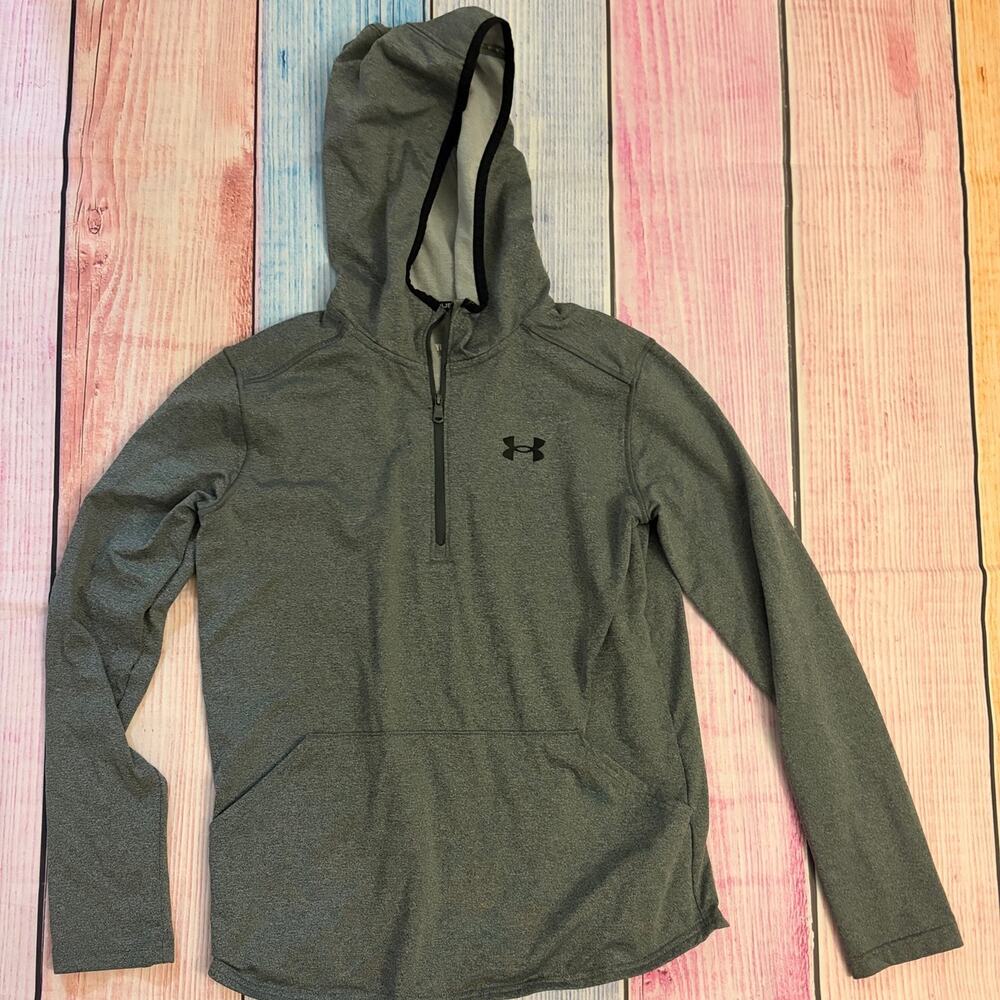 Under Armour Boys Youth Large 12-14 Lightweight Quarter Zip Pullover EUC
